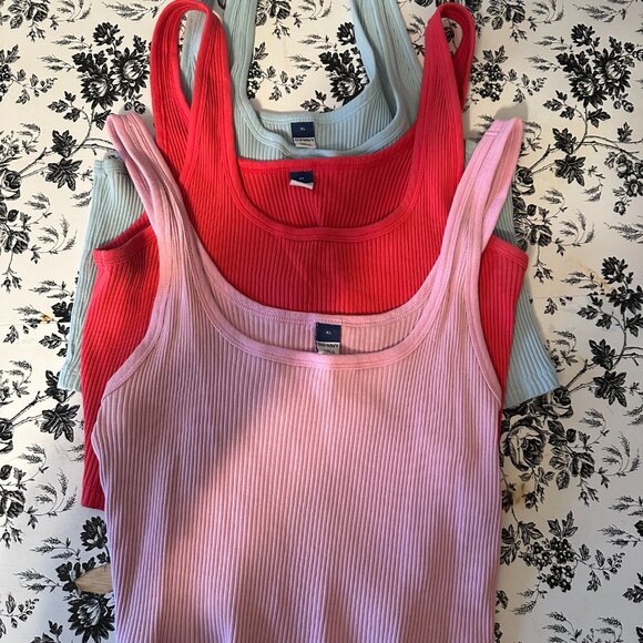 OLD NAVY  Rib-Knit Cropped Tank Top | Bundle of THREE Size XL - Picture 2 of 5
